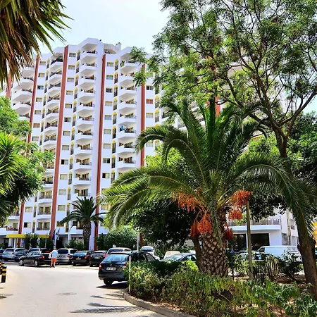 Clube Da Rocha Lägenhetshotell Portimão