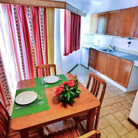 Clube Da Rocha アパートホテル