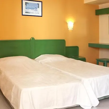 Aparthotel Clube Da Rocha 3*