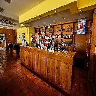 Clube Da Rocha 公寓式酒店 3*
